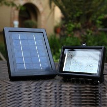 Luminária / Refletor Solar com 30 Leds - Resistente a água - Branco Frio - LMS-RS30L